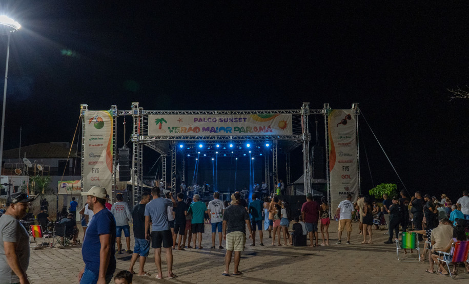 Thiago Viola e João Vitor & Gabriel embalam o Noroeste com sucessos sertanejos