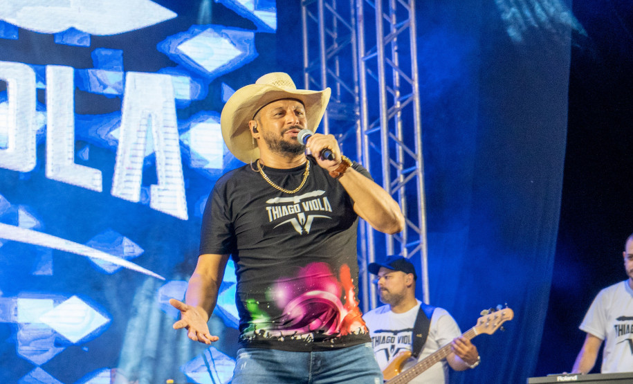 Thiago Viola e João Vitor & Gabriel embalam o Noroeste com sucessos sertanejos
