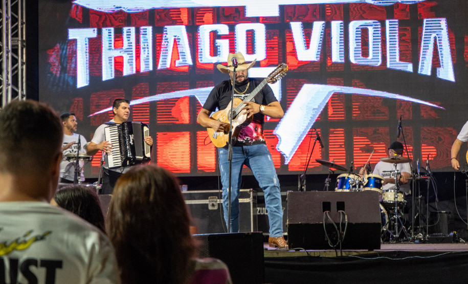 Thiago Viola e João Vitor & Gabriel embalam o Noroeste com sucessos sertanejos