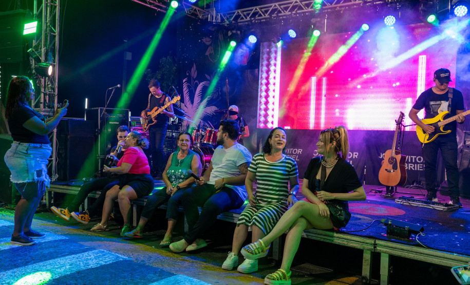 Thiago Viola e João Vitor & Gabriel embalam o Noroeste com sucessos sertanejos