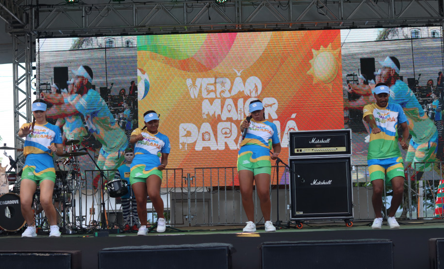 Temporada de shows gratuitos do Verão Maior começa com artistas paranaenses