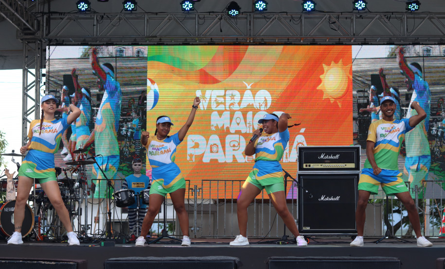 Temporada de shows gratuitos do Verão Maior começa com artistas paranaenses