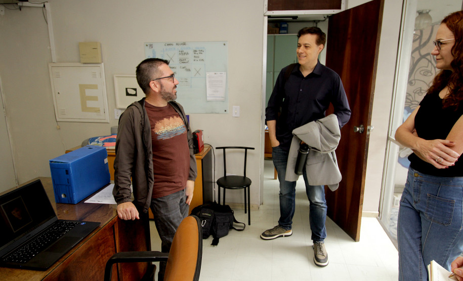 Diretores do Museu Casa Alfredo Andersen participam de documentário sobre influência do artista