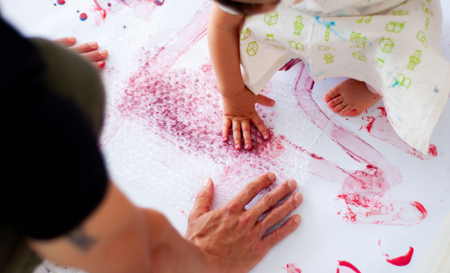 Primeiros Passos: MON realiza oficinas e piquenique para crianças de 1 a 3 anos