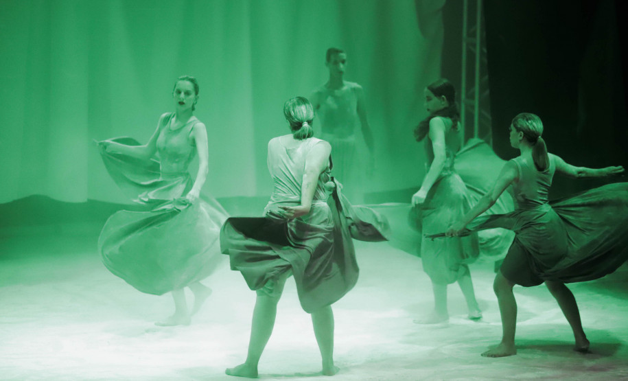 Teatro e dança: Guaíra recebe quatro espetáculos da Colônia de Férias Cultural