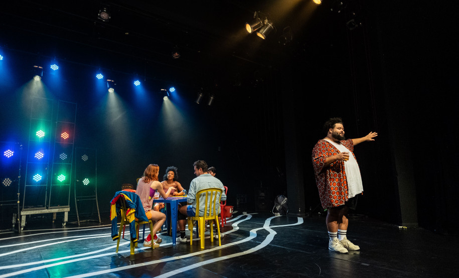 Novas exposições marcam a agenda cultural na semana do Carnaval no Paraná