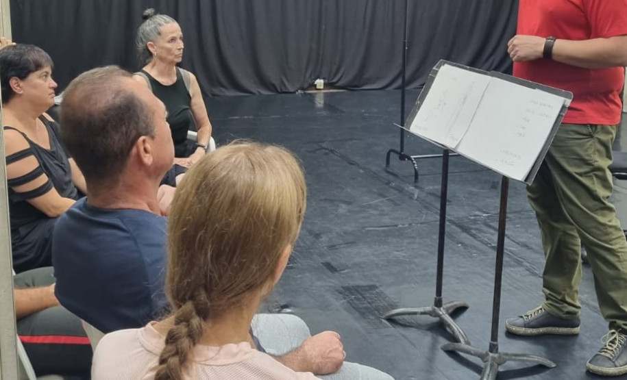 G2 Cia de Dança do Teatro Guaíra se prepara para espetáculo inédito