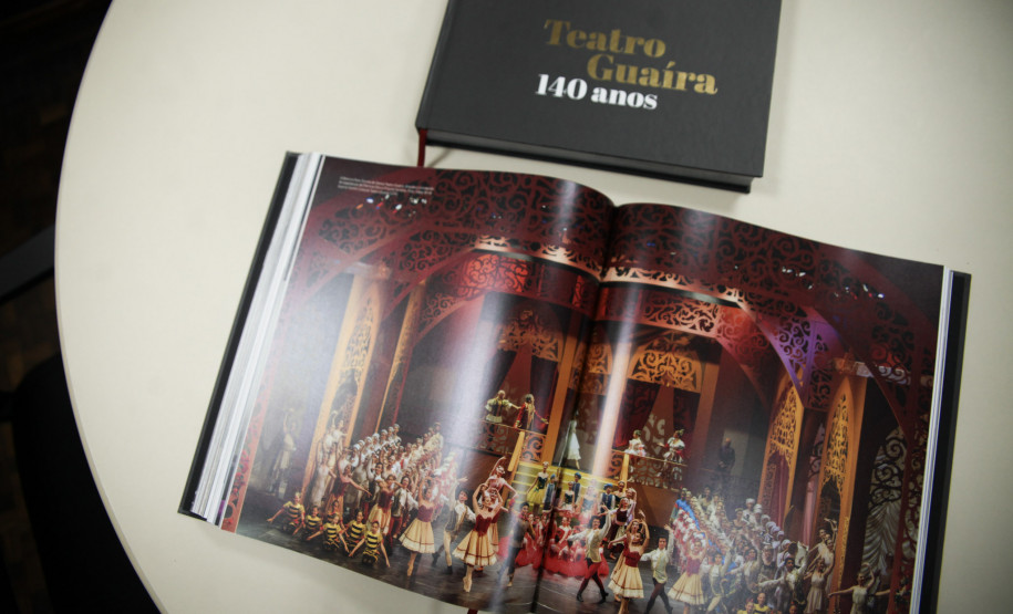 Guaíra 140 anos: livro conta como teatro virou um dos maiores complexos culturais