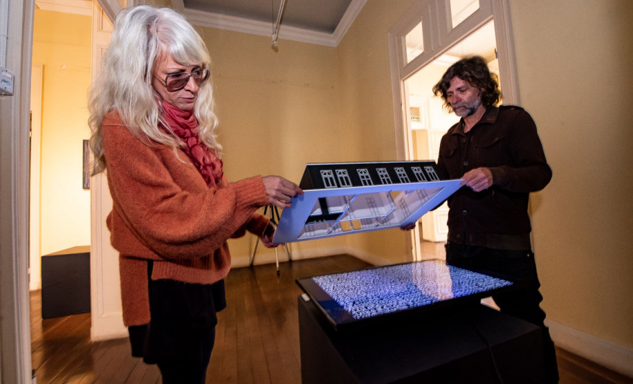 Novas exposições marcam a agenda cultural na semana do Carnaval no Paraná