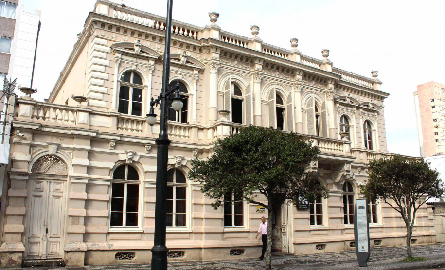 Carnaval cultural em Curitiba: museus estaduais vão abrir normalmente