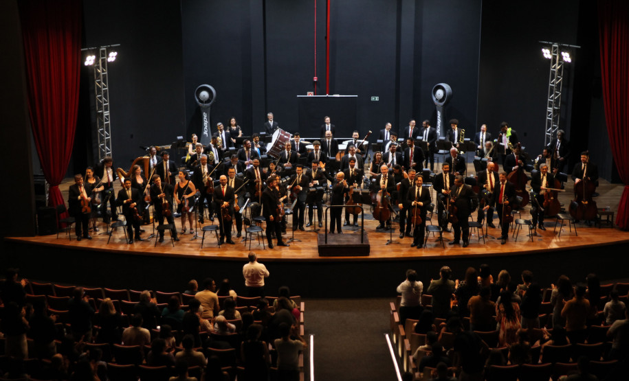 Orquestra Sinfônica encanta moradores de Almirante Tamandaré