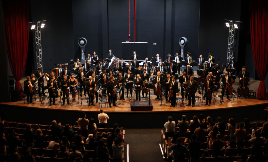 Orquestra Sinfônica encanta moradores de Almirante Tamandaré