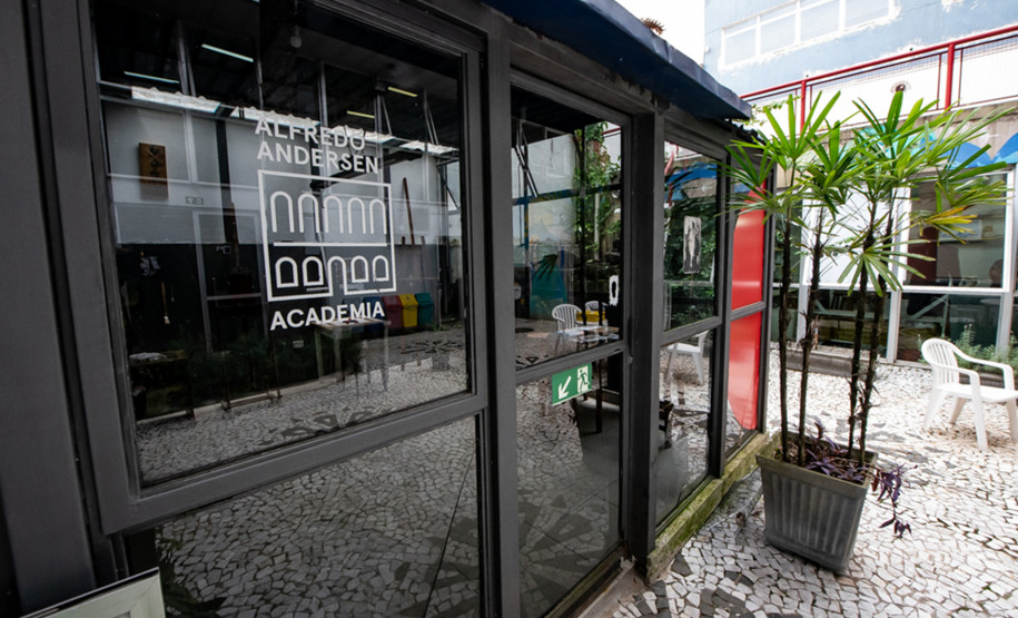 Alunos da Academia Alfredo Andersen inauguram exposição nesta quinta em Curitiba