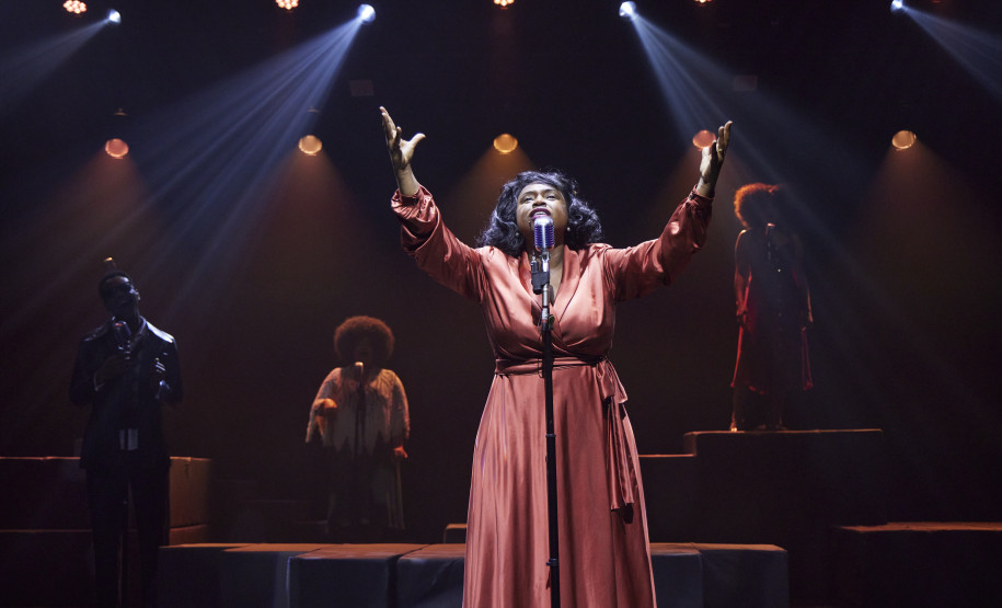 Teatro Guaíra recebe espetáculo que apresenta trajetória de Ray Charles