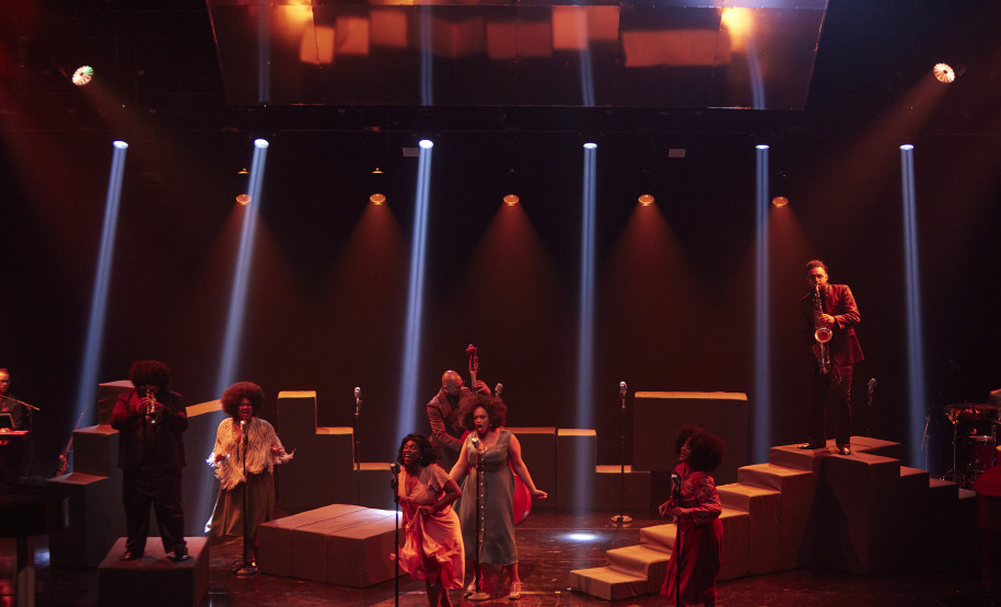 Teatro Guaíra recebe espetáculo que apresenta trajetória de Ray Charles