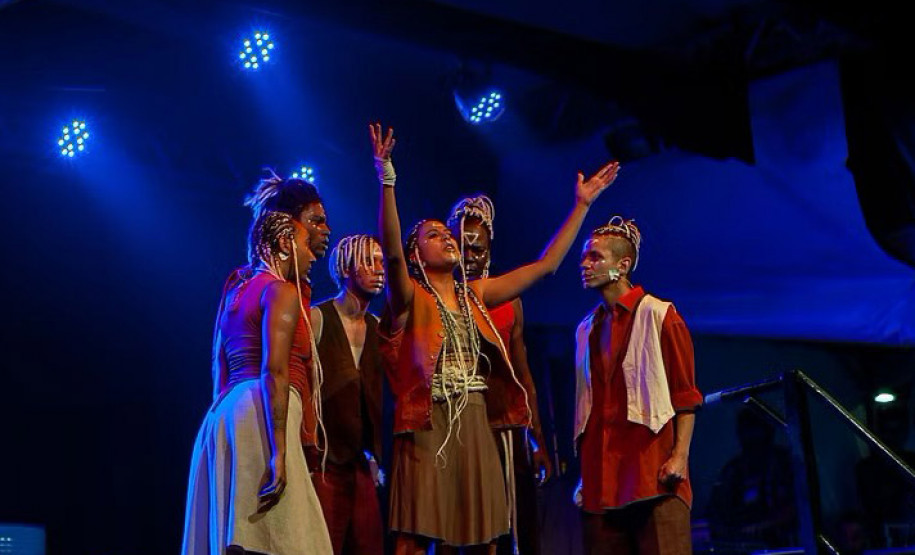 Visitas guiadas, mediações e homenagens: agenda cultural da semana celebra o Dia da Mulher