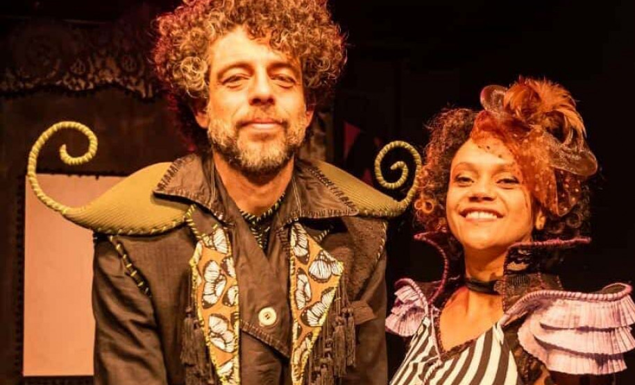 Guaíra recebe “Historieta”, obra com bonecos e mímica com Tim Burton como inspiração