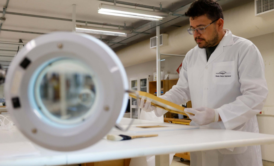 Peças milenares, Andy Warhol, Tarsila do Amaral; conheça as raridades do acervo do MON