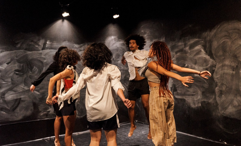 Espetáculo de dança contemporânea estreia com entrada gratuita no Teatro José Maria Santos