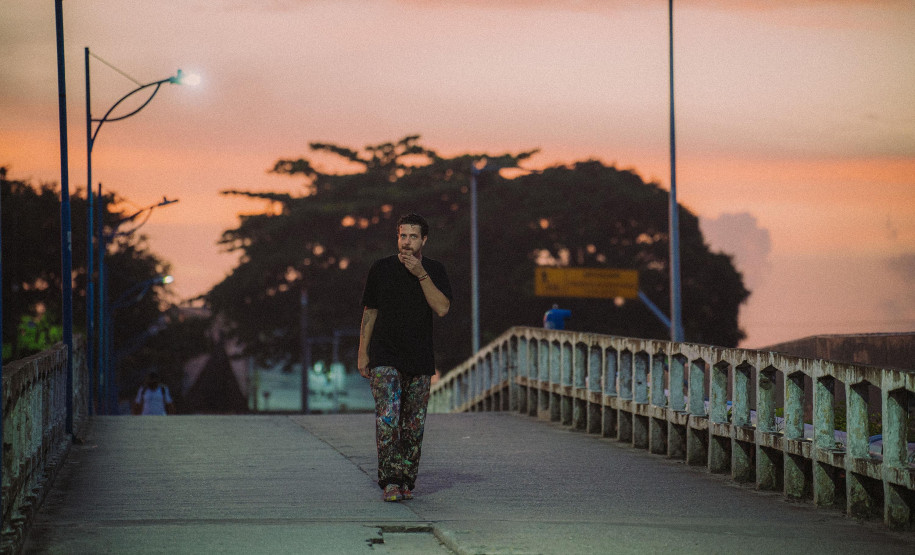 Um dos idealizadores da pintura da Ponte dos Valadares é o artista Gio Negromonte: arte terá temática comum aos parnanguaras, inspirada na natureza local.