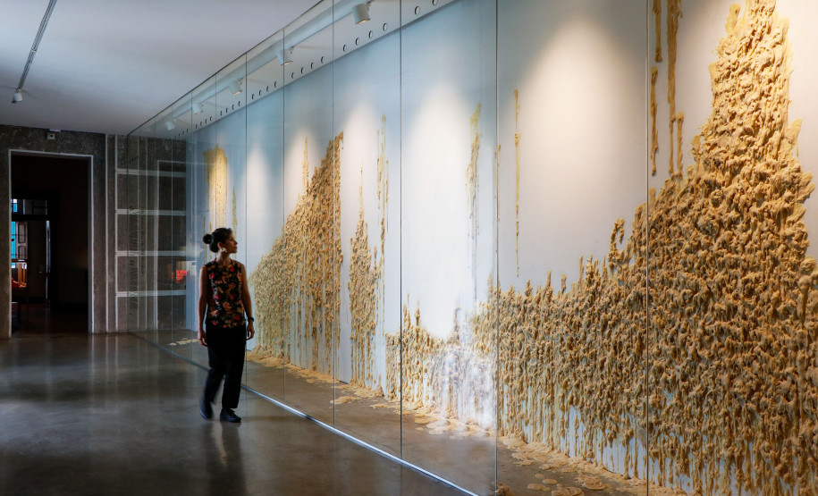 "O corpo ali onde não está" – Encerramento da exposição "o corpo ali onde não está", dia 13 (domingo), das 10h às 14h.