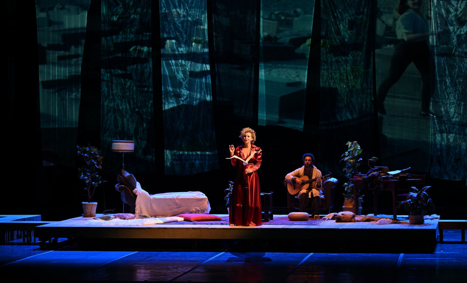 FESTIVAL DE CURITIBA | “Júpiter e a Gaivota” faz uma releitura “feminina e feminista” do clássico de Anton Tchekhov