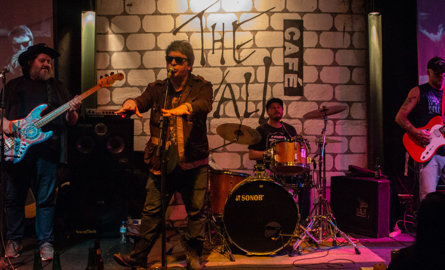 Peças do Cemitério de Automóveis ocupam a Mostra Fringe no Teatro Guaíra