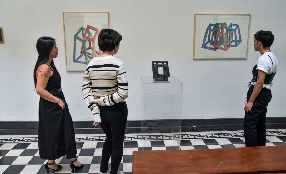 MAC Paraná promove atividade com artistas e curador da mostra “Somos Este Tipo de Gente”