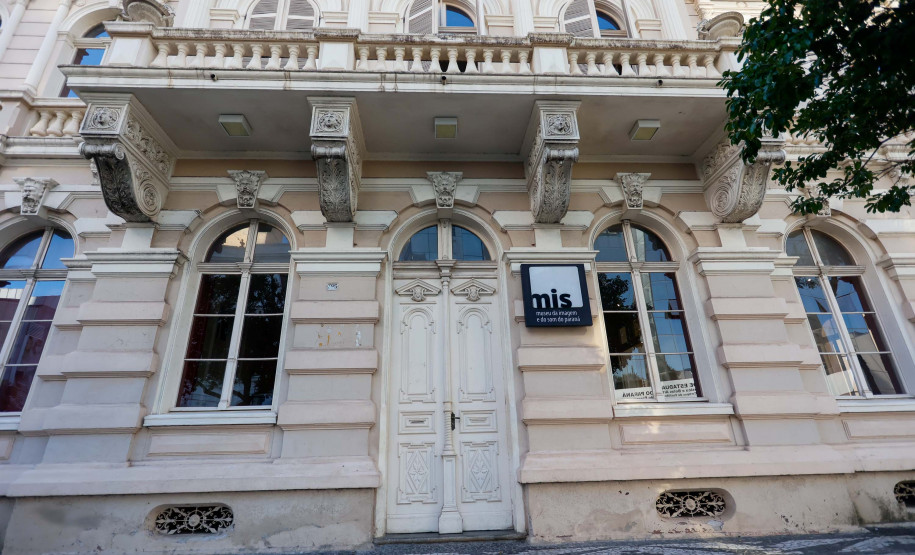 Estado fará consulta pública de PPP para reformas do MIS e prédios históricos de Curitiba