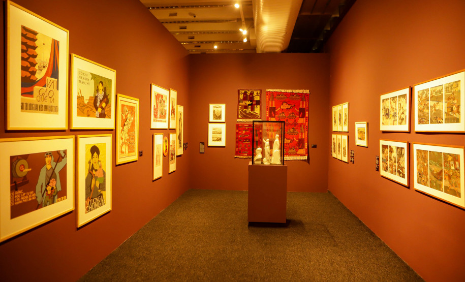 Museu Oscar Niemeyer promove oficina de gravura inspirada na coleção asiática