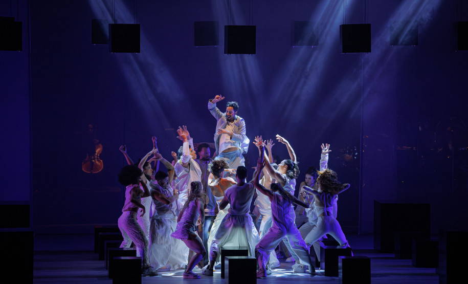 Emoção e casa cheia: Orfeu e Eurídice marca temporada do Balé Teatro Guaíra no Guairão