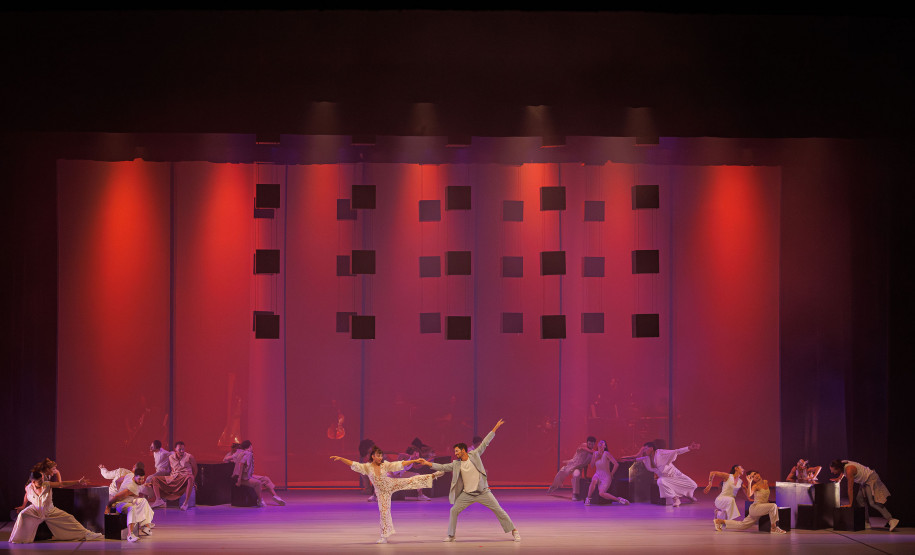 Emoção e casa cheia: Orfeu e Eurídice marca temporada do Balé Teatro Guaíra no Guairão