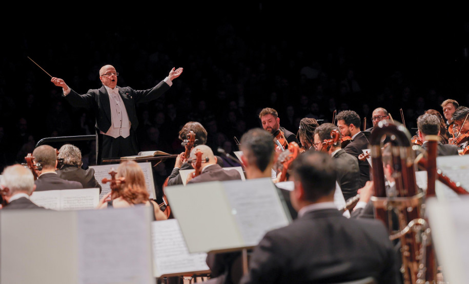 OSP celebra 40 anos com casa cheia no Guaíra e grandes homenagens Foto: Gabriel Rosa/AEN