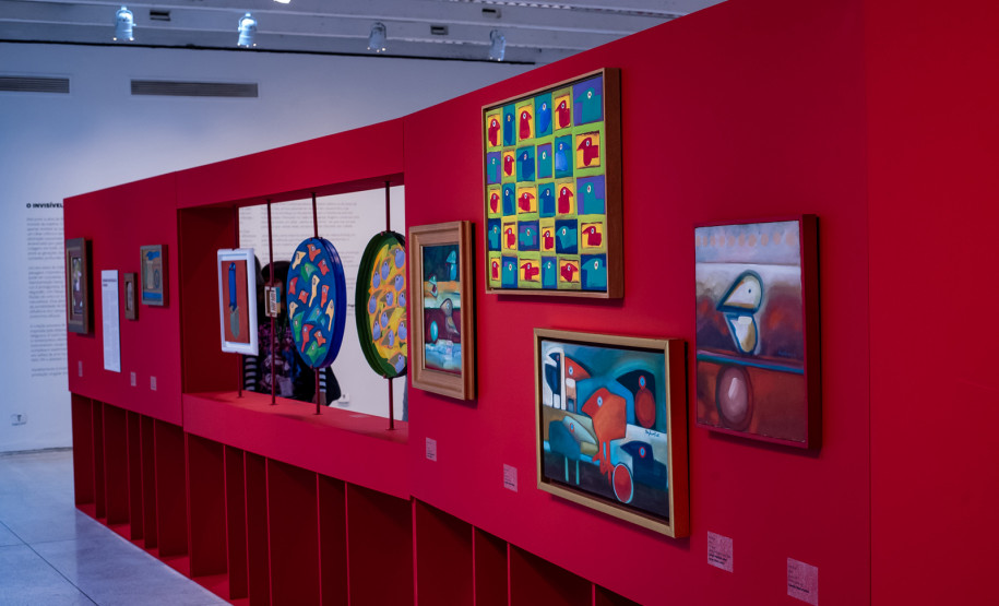 Claudia Raia, exposição latina no MIS e literatura paranaense estão na agenda cultural