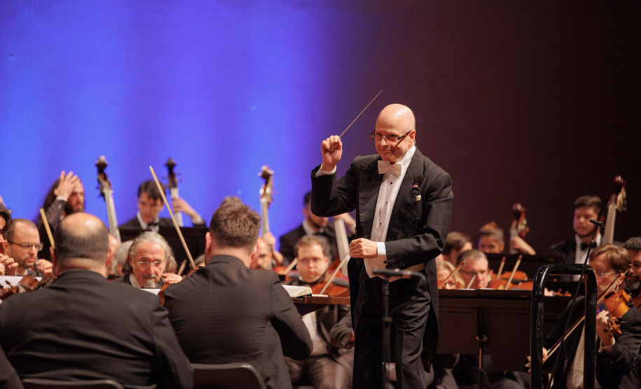 Concertos: mais de 6 mil pessoas celebram os 40 anos da Orquestra Sinfônica do Paraná