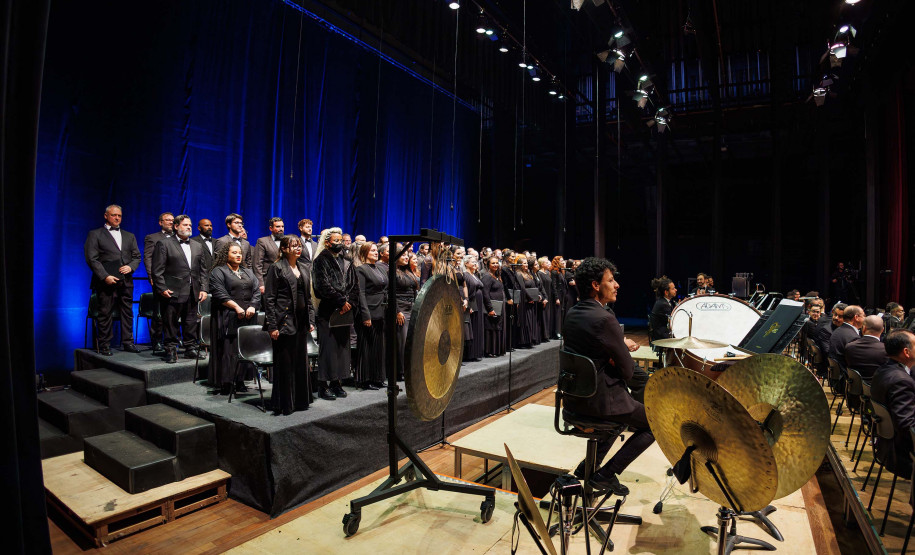 Concertos: mais de 6 mil pessoas celebram os 40 anos da Orquestra Sinfônica do Paraná