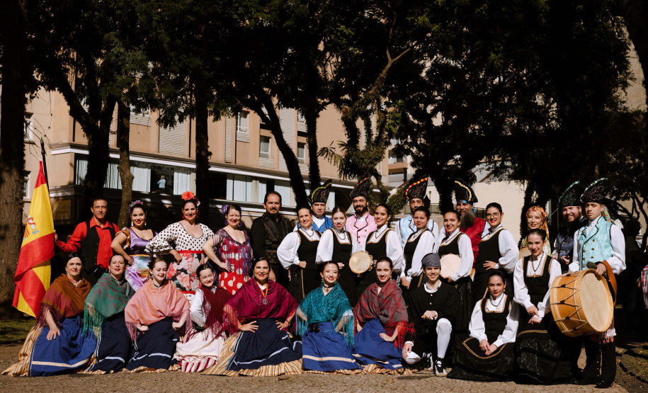 Apoiado pelo Estado, Festival Folclórico e de Etnias do Paraná une cultura e turismo