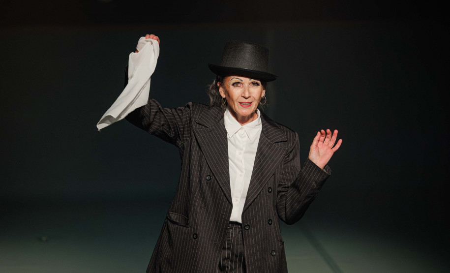 Claudia Raia, exposição latina no MIS e literatura paranaense estão na agenda cultural