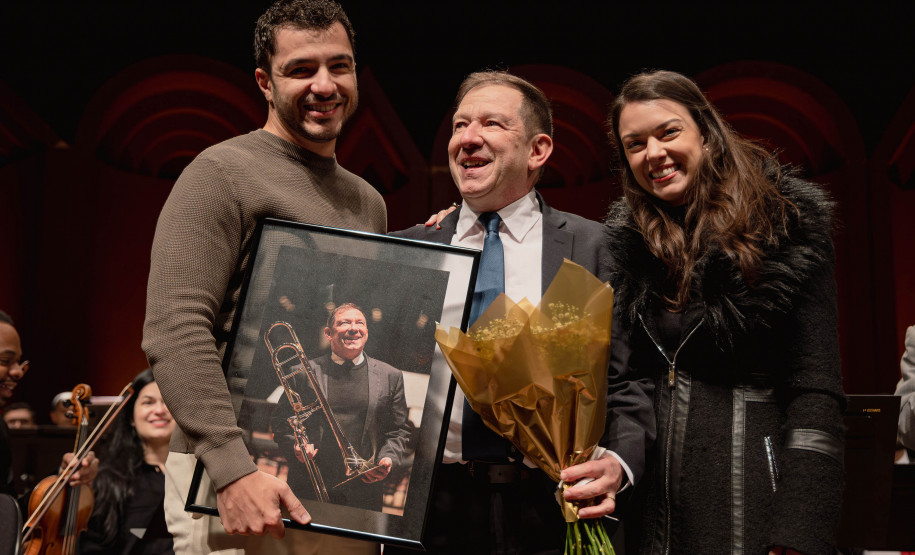 Com despedida de trombonista, Orquestra Sinfônica leva 4 mil pessoas ao Teatro Guaíra