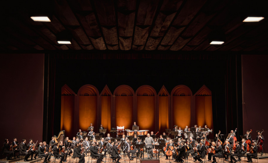 Orquestra Sinfônica apresenta no domingo concerto com obras de Schumann e Bartók