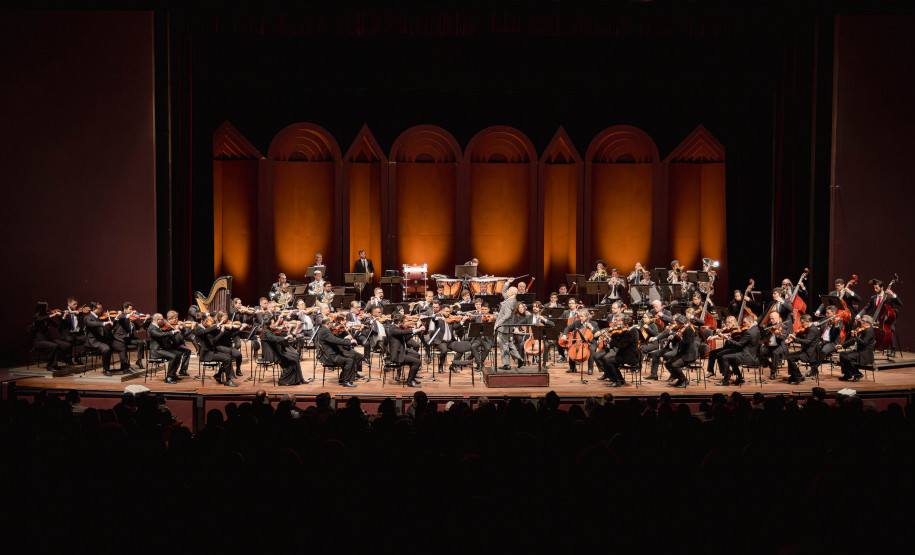 Com despedida de trombonista, Orquestra Sinfônica leva 4 mil pessoas ao Teatro Guaíra