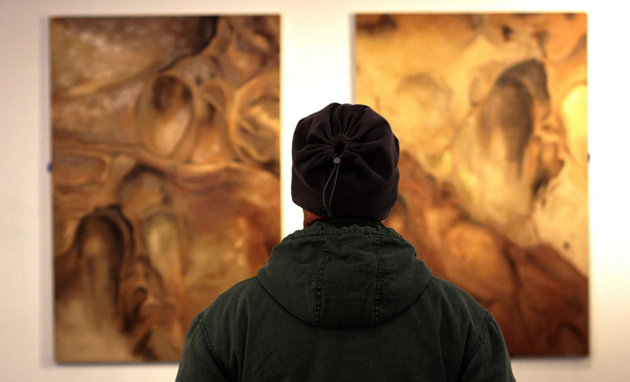 Oswaldo Montenegro, Gaúcho da Fronteira e "Eterno Feminino" no MON marcam agenda cultural