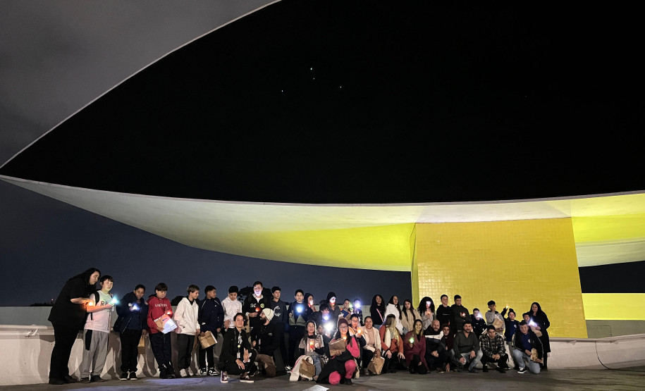 Edição gratuita: Museu Oscar Niemeyer promove “Uma Noite no MON” para alunos de Curitiba