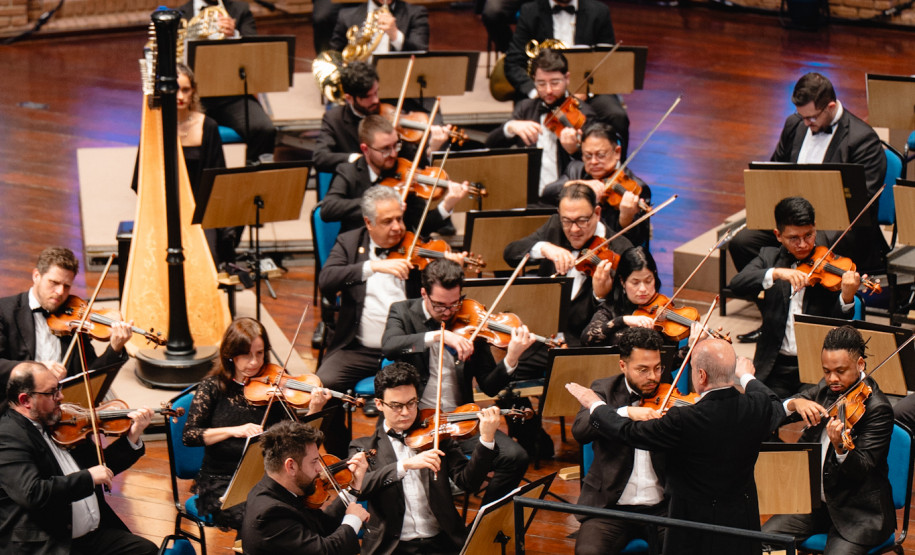 Orquestra Sinfônica do Paraná lota duas apresentações no Festival de Inverno de Campos do Jordão