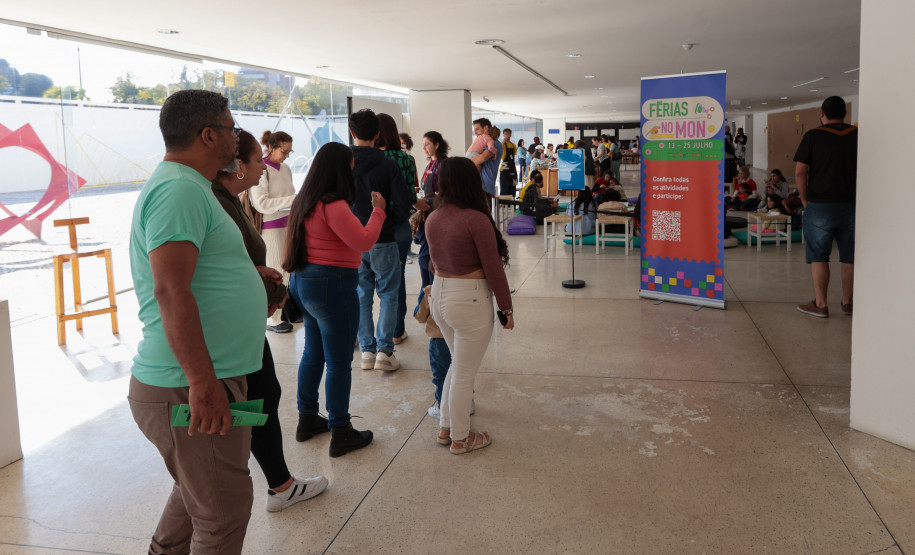 Visitação no Museu Oscar Niemeyer | MON nesta quarta-feira (23), em Curitiba