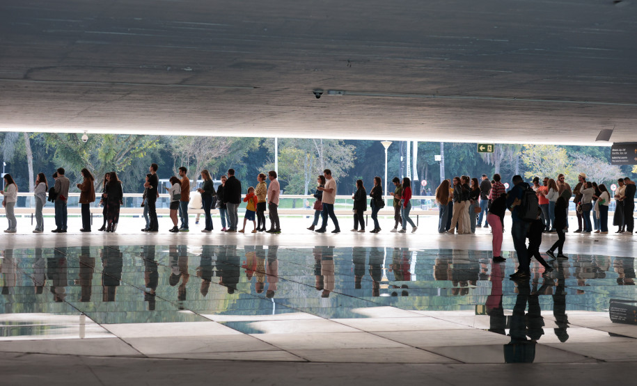 Visitação no Museu Oscar Niemeyer | MON nesta quarta-feira (23), em Curitiba