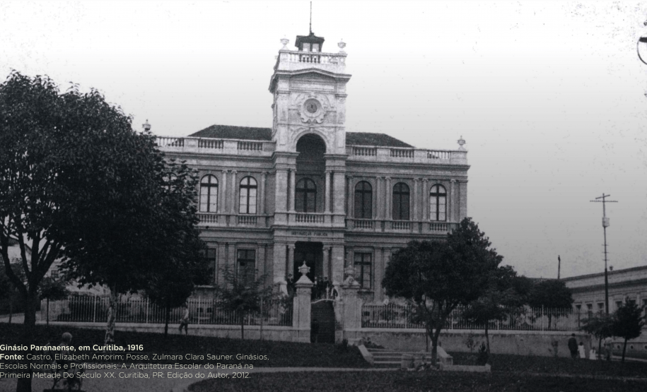 Concepção e projeto da Medalha de Mérito Cultural