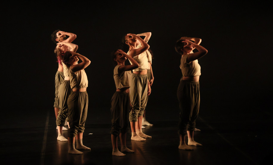 Com ingressos gratuitos, Teatro José Maria recebe a peça “Para Onde Foram as Andorinhas?”