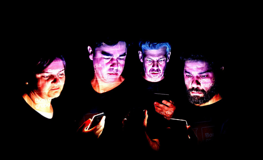 Teatro José Maria Santos recebe em julho espetáculo de humor “Bom Dia, Grupo!”