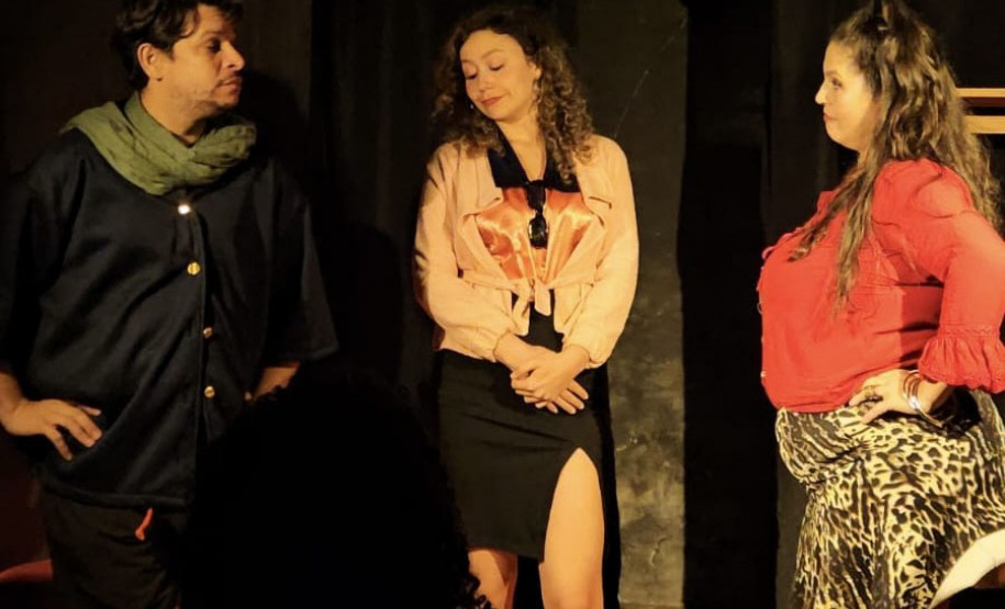 “Alta Temporada – A Comédia” chega ao Miniauditório do Teatro Guaíra em agosto